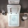 Hansgrohe EluPura Original Q fali kerámia WC ülőkével és fedéllel, fehér WC60208450