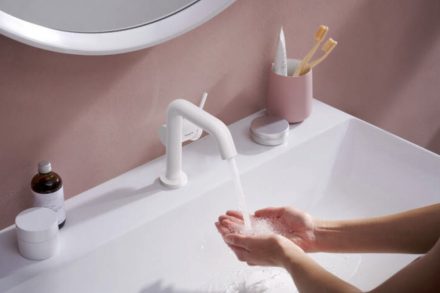 Hansgrohe Tecturis S Fine 110 mosdó csaptelep lefolyógarnitúrával, CoolStart, matt fehér 73320700